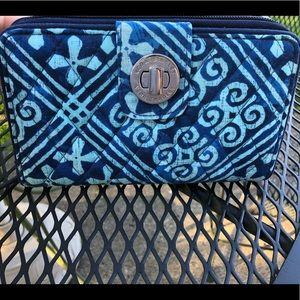 Vera Bradley wallet